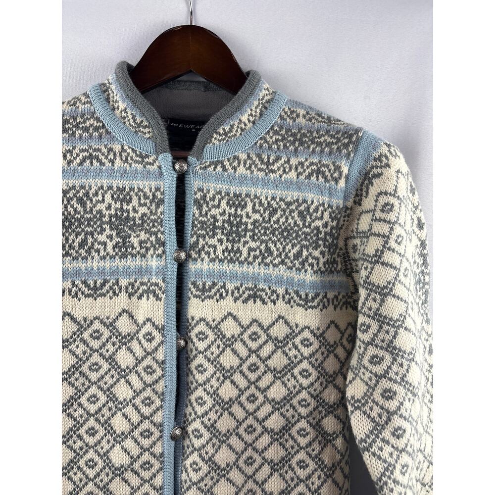 Women’s Ice Wear Small Cream Blue Gray Patterned Cardigan - Picture 2 of 6